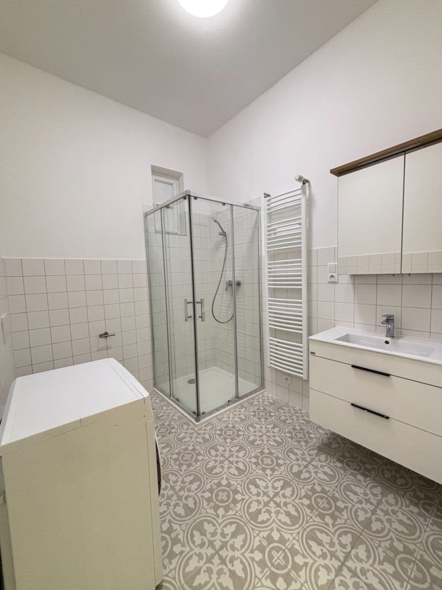 Prenájom bytu 2-izbový 68 m², Štefánikova, Brno, Jihomoravský kraj Prenájom bytu 2-izbový 68 m², Štefánikova, Brno, Jihomoravský kraj