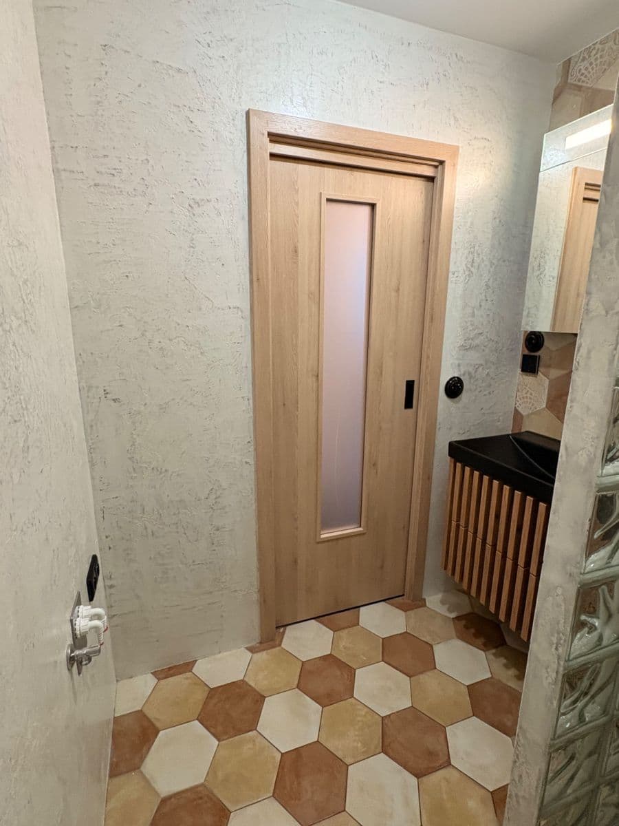 Prenájom bytu 2-izbový 55 m², Kremličkova, Praha, Praha Prenájom bytu 2-izbový 55 m², Kremličkova, Praha, Praha