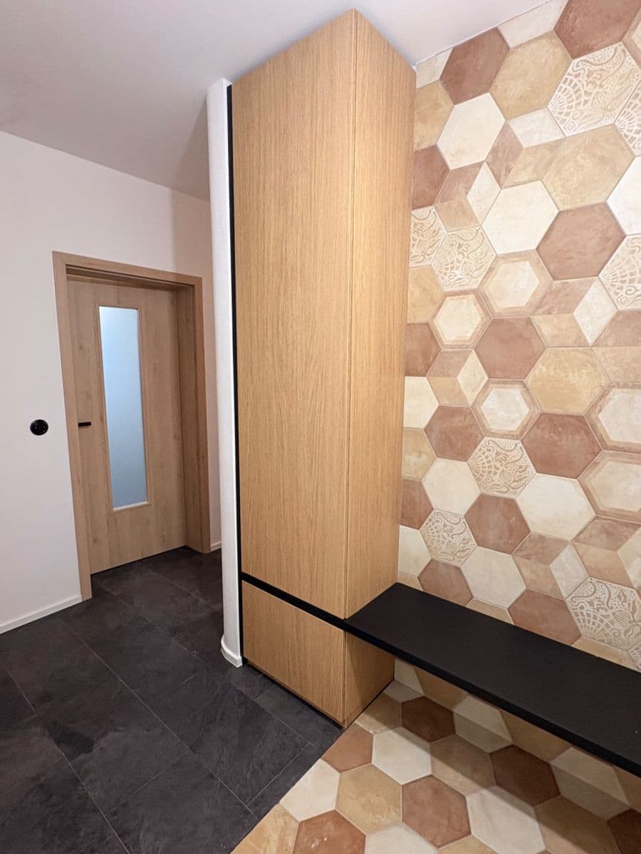 Prenájom bytu 2-izbový 55 m², Kremličkova, Praha, Praha Prenájom bytu 2-izbový 55 m², Kremličkova, Praha, Praha