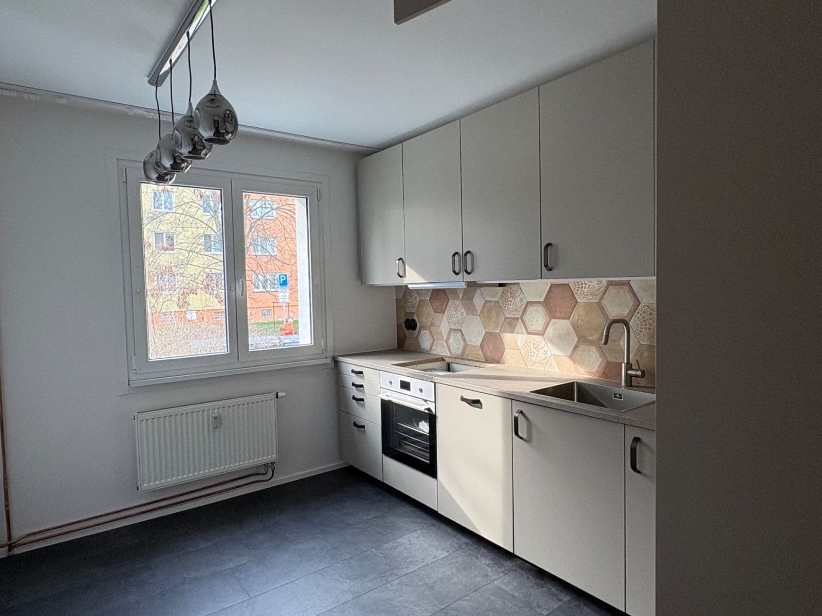 Prenájom bytu 2-izbový 55 m², Kremličkova, Praha, Praha Prenájom bytu 2-izbový 55 m², Kremličkova, Praha, Praha