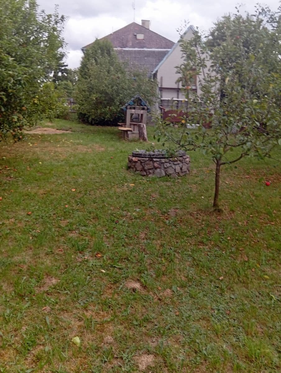 Prenájom pozemku 1.402 m², Na Odboji, Březnice, Středočeský kraj Prenájom pozemku 1.402 m², Na Odboji, Březnice, Středočeský kraj