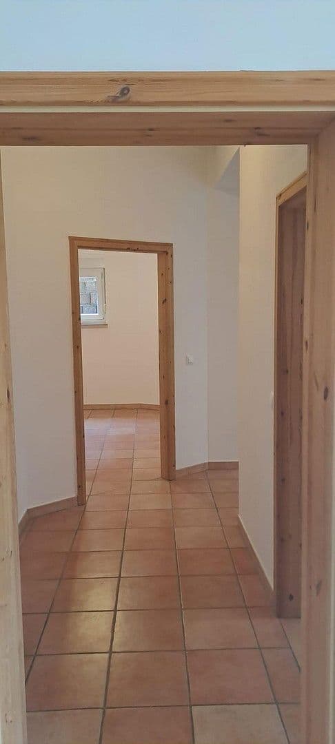 Predaj domu 211 m², pozemek 311 m², Freyburger Allee 16, Nierstein, Porýnie-Falcko Predaj domu 211 m², pozemek 311 m², Freyburger Allee 16, Nierstein, Porýnie-Falcko