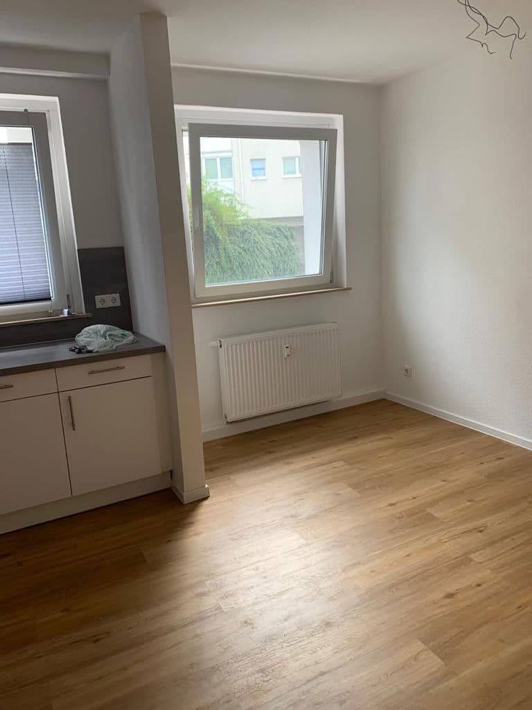 Prenájom bytu 2-izbový 60 m², Fischertal 34, Wuppertal, Severné Porýnie - Westfálsko Prenájom bytu 2-izbový 60 m², Fischertal 34, Wuppertal, Severné Porýnie - Westfálsko