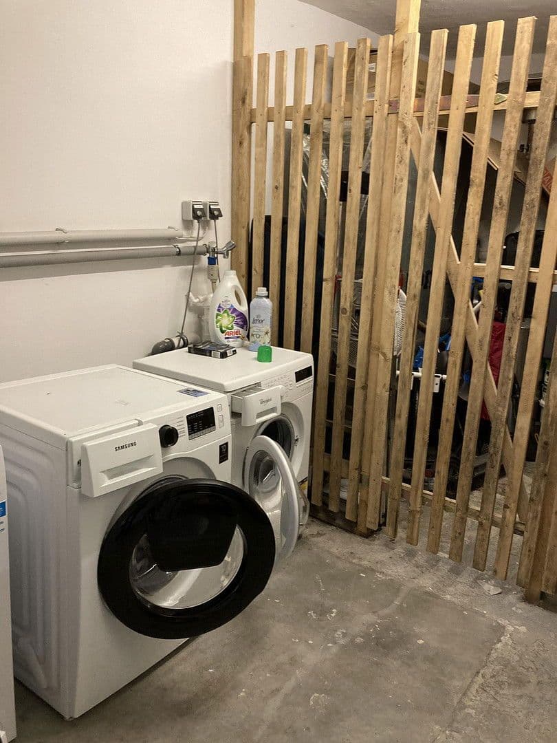 Prenájom bytu 2-izbový 60 m², Fischertal 34, Wuppertal, Severné Porýnie - Westfálsko Prenájom bytu 2-izbový 60 m², Fischertal 34, Wuppertal, Severné Porýnie - Westfálsko