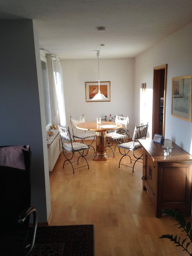 Predaj bytu 3-izbový 85 m², Gögelbachstraße 12, Stuttgart, Bádensko-Wurttembersko Predaj bytu 3-izbový 85 m², Gögelbachstraße 12, Stuttgart, Bádensko-Wurttembersko