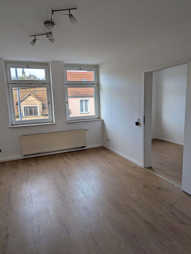 Prenájom bytu 2-izbový 37 m², Bischlebener Str. 1, Erfurt-Hochheim, Durínsko Prenájom bytu 2-izbový 37 m², Bischlebener Str. 1, Erfurt-Hochheim, Durínsko