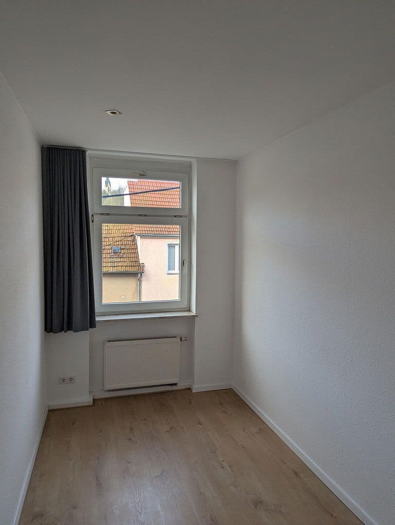 Prenájom bytu 2-izbový 37 m², Bischlebener Str. 1, Erfurt-Hochheim, Durínsko Prenájom bytu 2-izbový 37 m², Bischlebener Str. 1, Erfurt-Hochheim, Durínsko