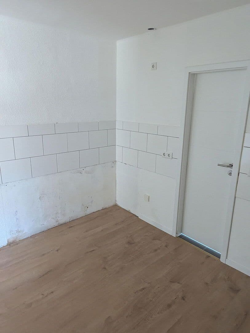 Prenájom bytu 2-izbový 49 m², Bischlebener Str. 1, Erfurt-Hochheim, Durínsko Prenájom bytu 2-izbový 49 m², Bischlebener Str. 1, Erfurt-Hochheim, Durínsko