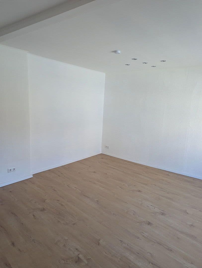 Prenájom bytu 2-izbový 49 m², Bischlebener Str. 1, Erfurt-Hochheim, Durínsko Prenájom bytu 2-izbový 49 m², Bischlebener Str. 1, Erfurt-Hochheim, Durínsko