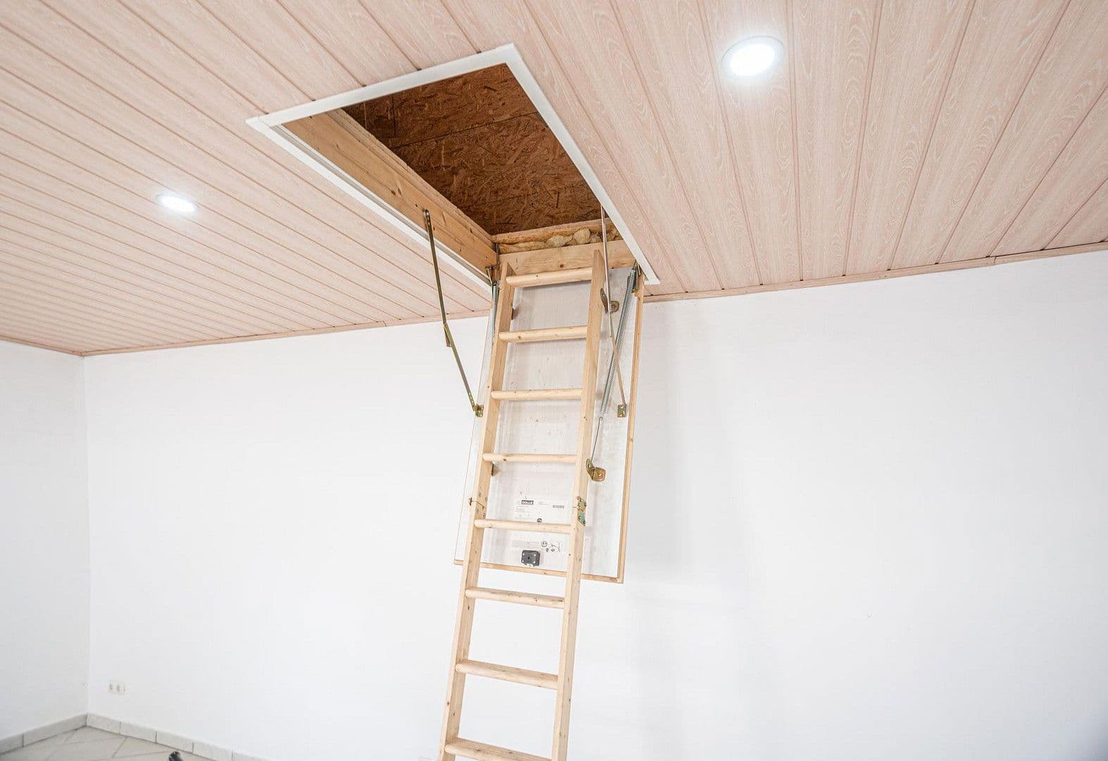 Predaj domu 88 m², pozemek 132 m², Recklinghäuser Str. 146a, Marl, Severné Porýnie - Westfálsko Predaj domu 88 m², pozemek 132 m², Recklinghäuser Str. 146a, Marl, Severné Porýnie - Westfálsko