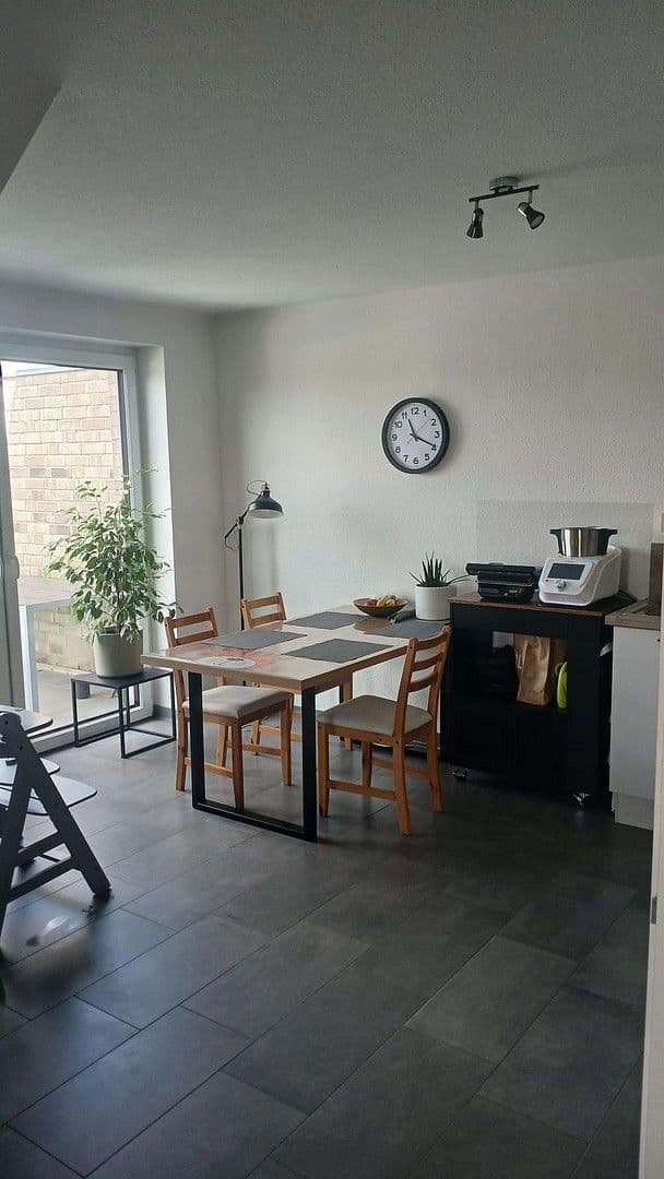 Prenájom bytu 3-izbový 75 m², Haselünne, Dolné Sasko Prenájom bytu 3-izbový 75 m², Haselünne, Dolné Sasko