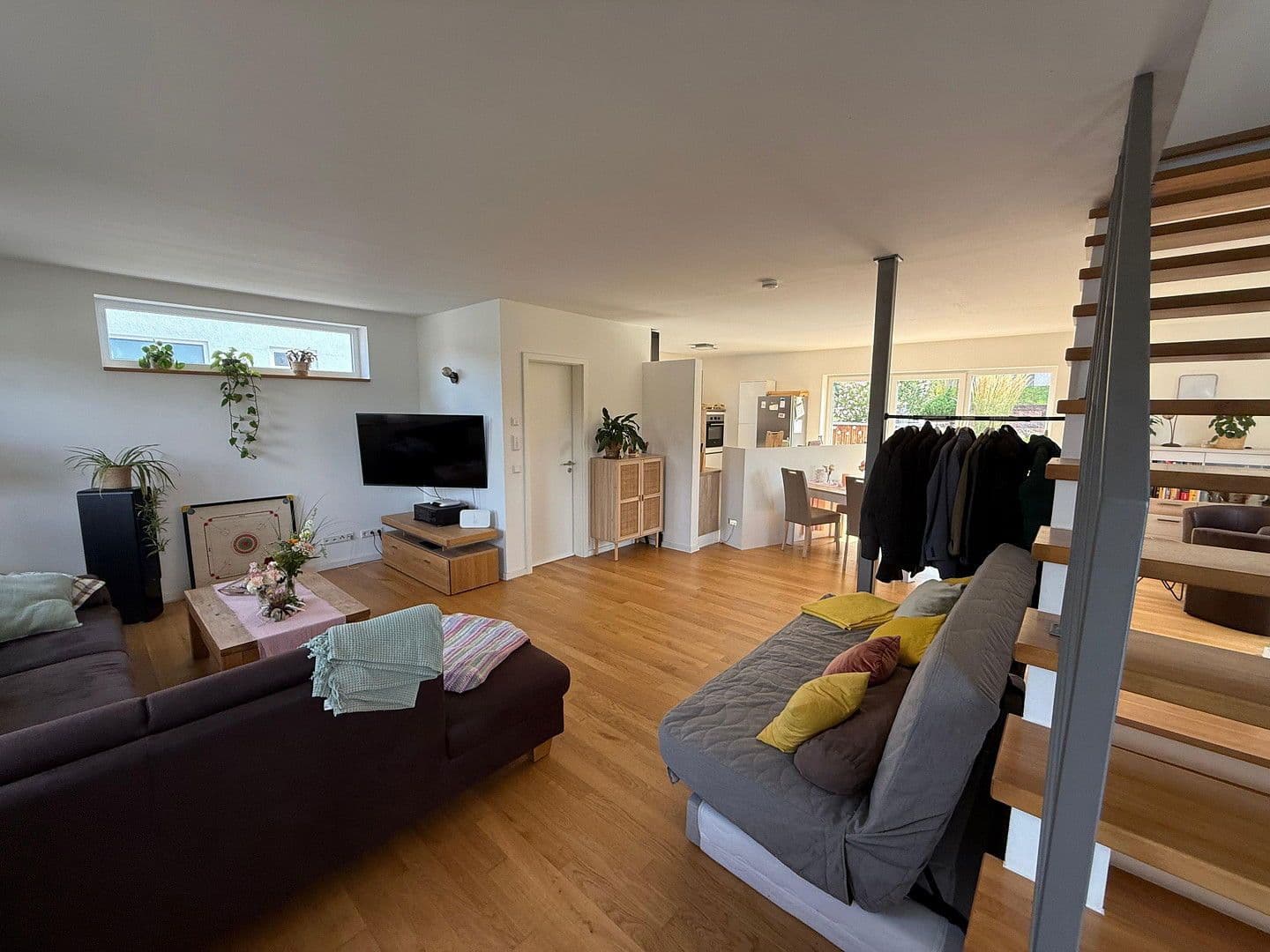 Predaj domu 152 m², pozemek 377 m², Untere Ebenung 12, Mömbris, Bavorsko Predaj domu 152 m², pozemek 377 m², Untere Ebenung 12, Mömbris, Bavorsko