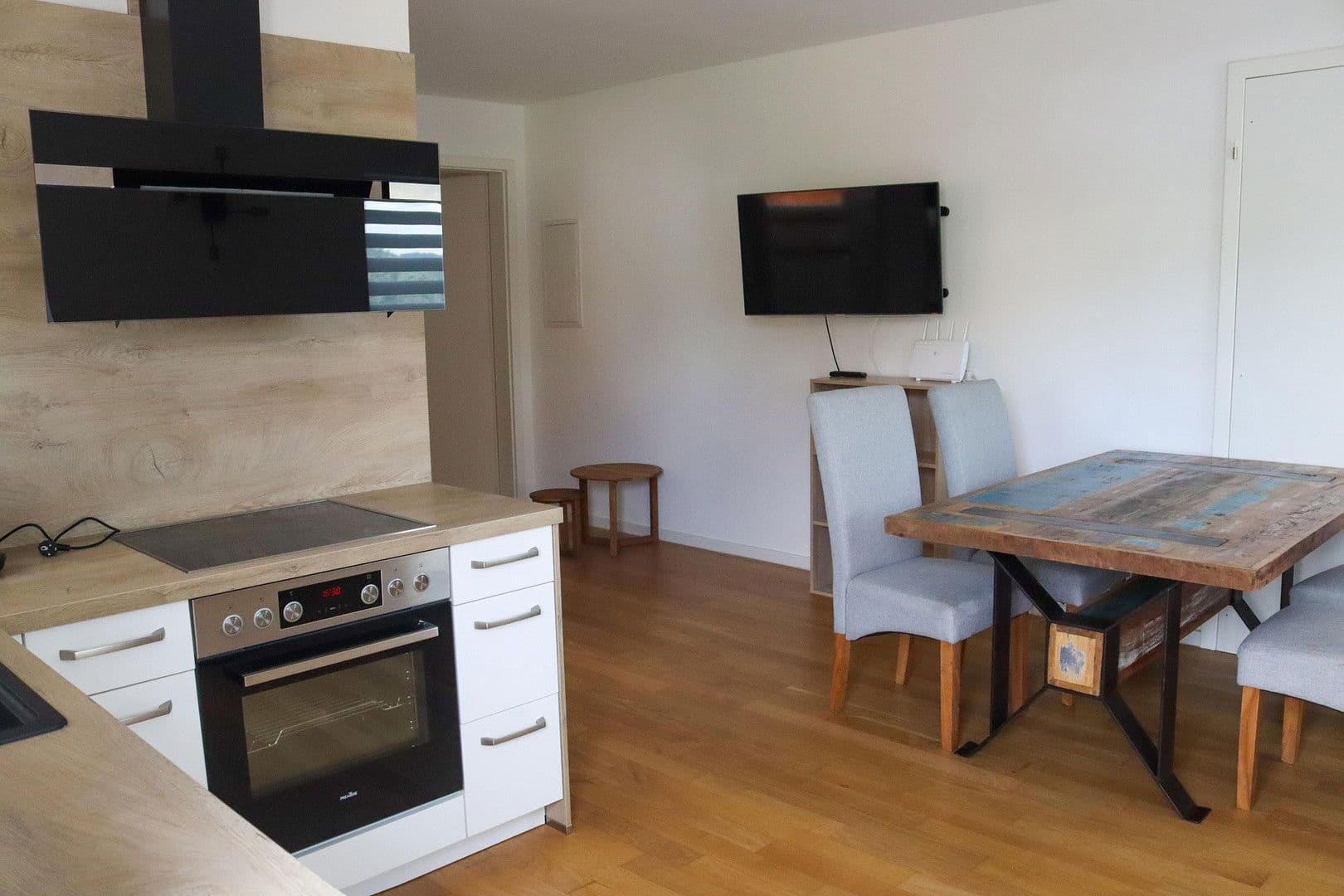 Predaj domu 152 m², pozemek 377 m², Untere Ebenung 12, Mömbris, Bavorsko Predaj domu 152 m², pozemek 377 m², Untere Ebenung 12, Mömbris, Bavorsko