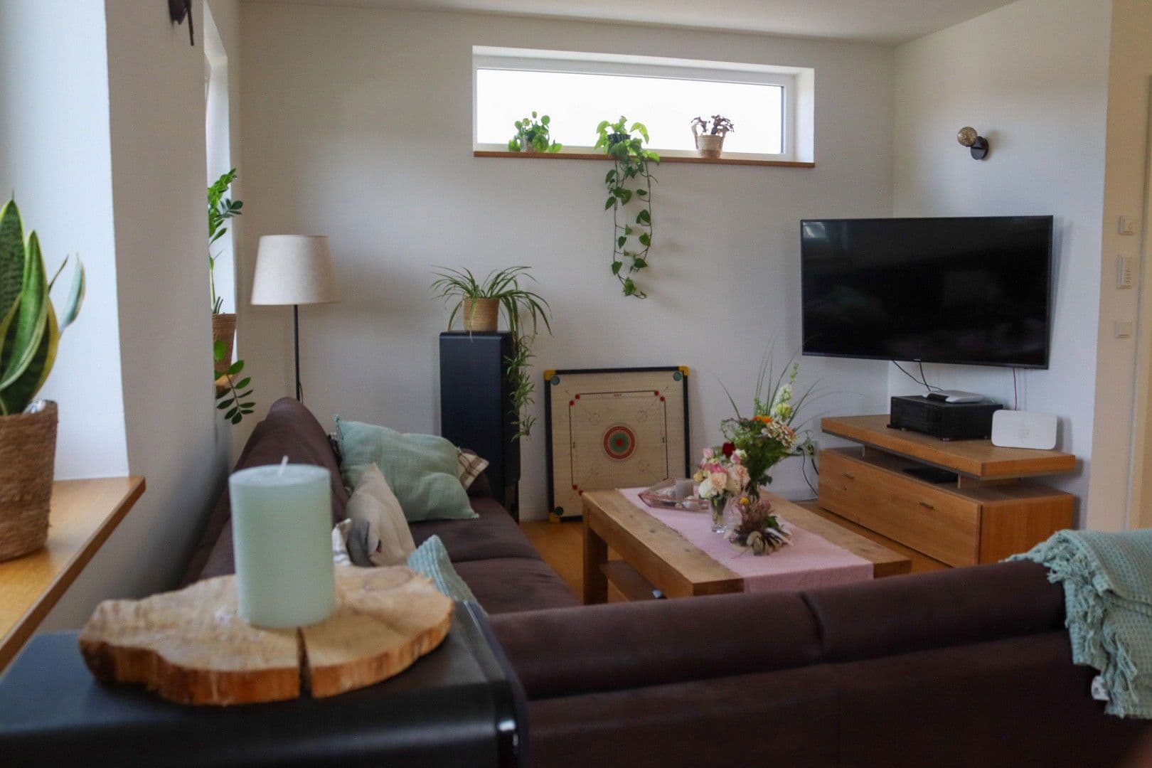 Predaj domu 152 m², pozemek 377 m², Untere Ebenung 12, Mömbris, Bavorsko Predaj domu 152 m², pozemek 377 m², Untere Ebenung 12, Mömbris, Bavorsko