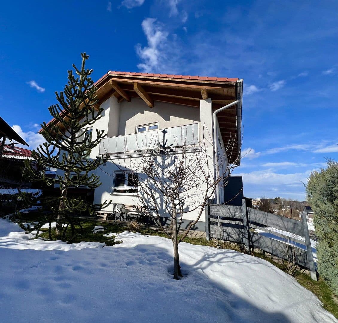 Predaj domu 170 m², pozemek 673 m², Schwändlesteig 24, Oy-Mittelberg, Bavorsko Predaj domu 170 m², pozemek 673 m², Schwändlesteig 24, Oy-Mittelberg, Bavorsko