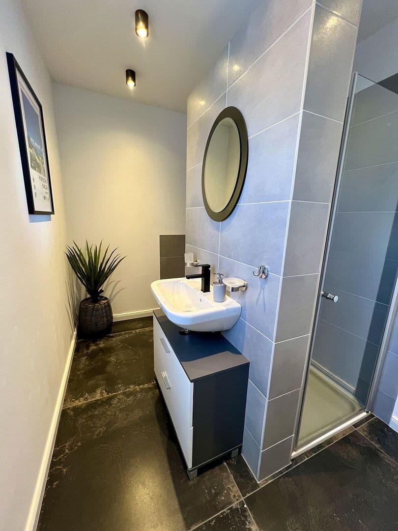 Predaj domu 170 m², pozemek 673 m², Schwändlesteig 24, Oy-Mittelberg, Bavorsko Predaj domu 170 m², pozemek 673 m², Schwändlesteig 24, Oy-Mittelberg, Bavorsko