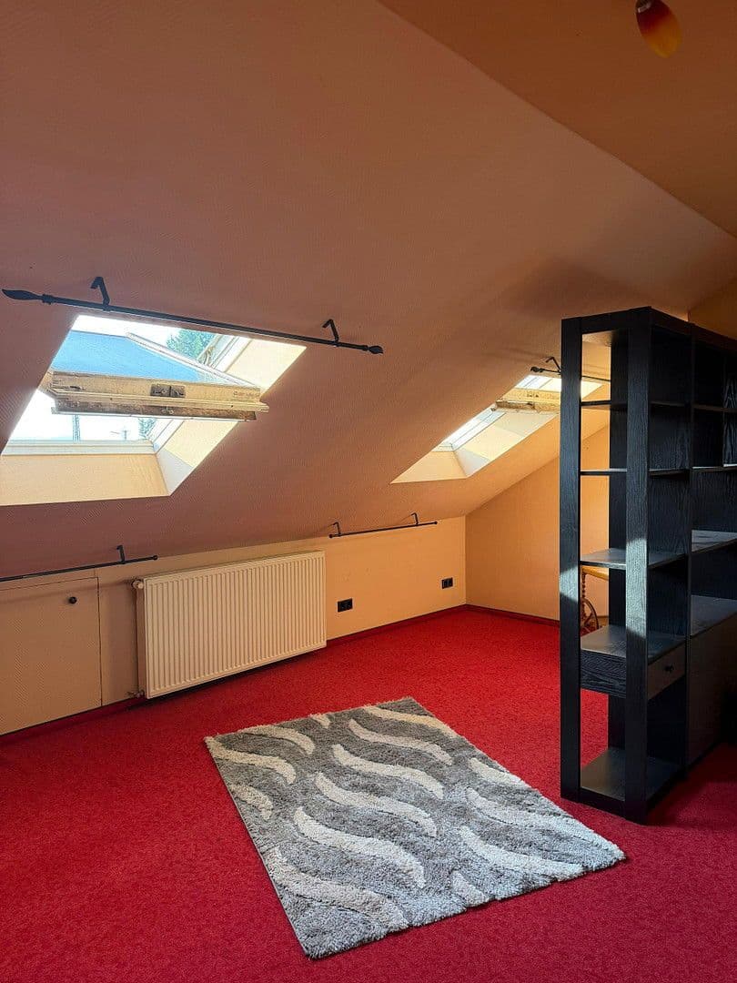 Predaj domu 130 m², pozemek 200 m², Ensdorf/Saar, Sársko Predaj domu 130 m², pozemek 200 m², Ensdorf/Saar, Sársko