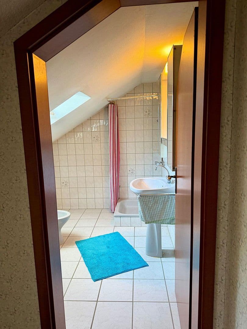 Predaj domu 130 m², pozemek 200 m², Ensdorf/Saar, Sársko Predaj domu 130 m², pozemek 200 m², Ensdorf/Saar, Sársko