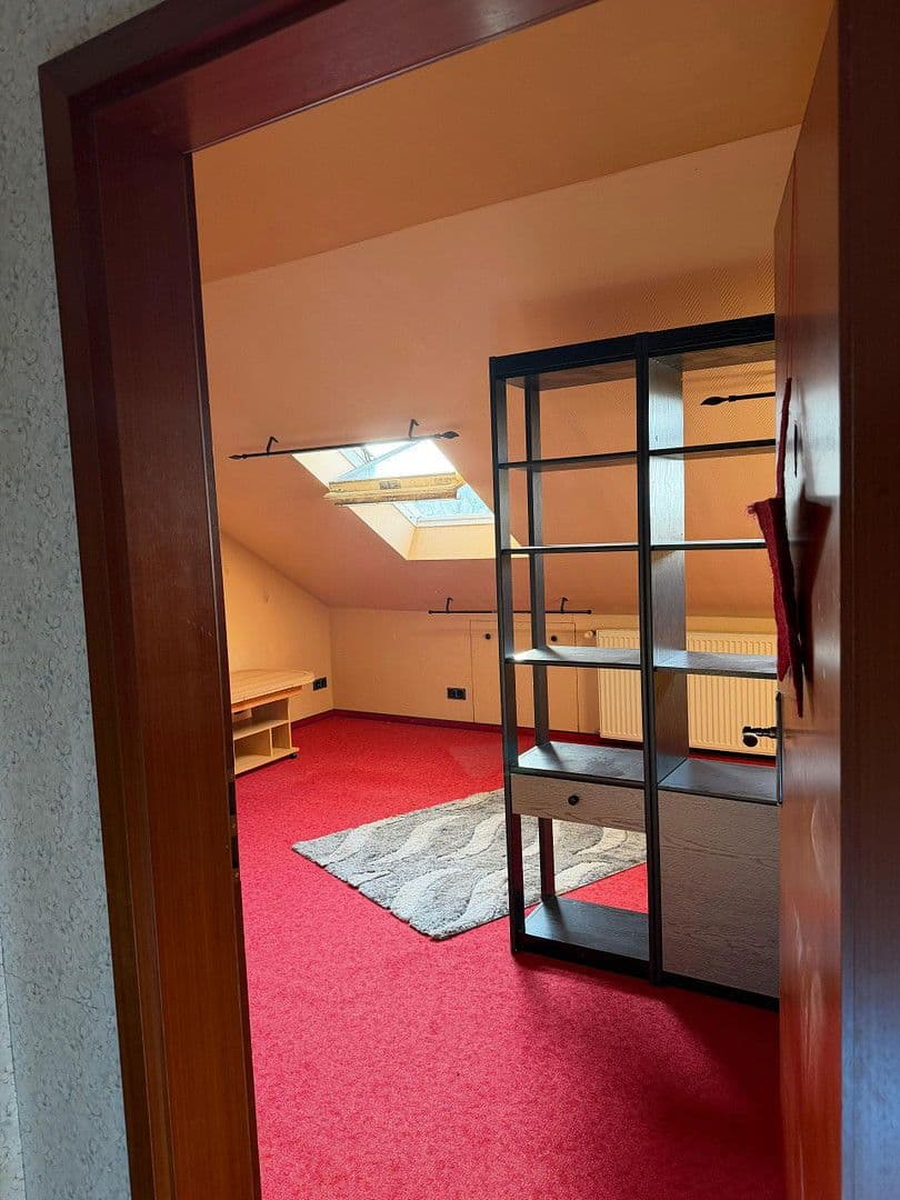 Predaj domu 130 m², pozemek 200 m², Ensdorf/Saar, Sársko Predaj domu 130 m², pozemek 200 m², Ensdorf/Saar, Sársko