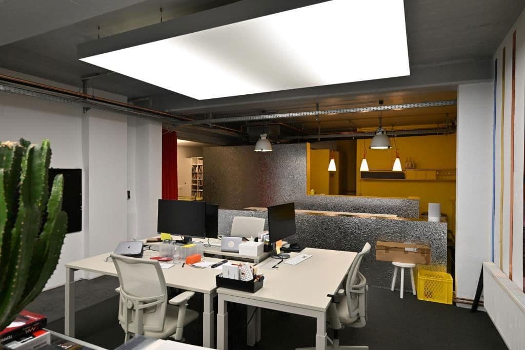 Prenájom kancelárie 190 m², Rotenbergstr.39, Stuttgart, Bádensko-Wurttembersko Prenájom kancelárie 190 m², Rotenbergstr.39, Stuttgart, Bádensko-Wurttembersko