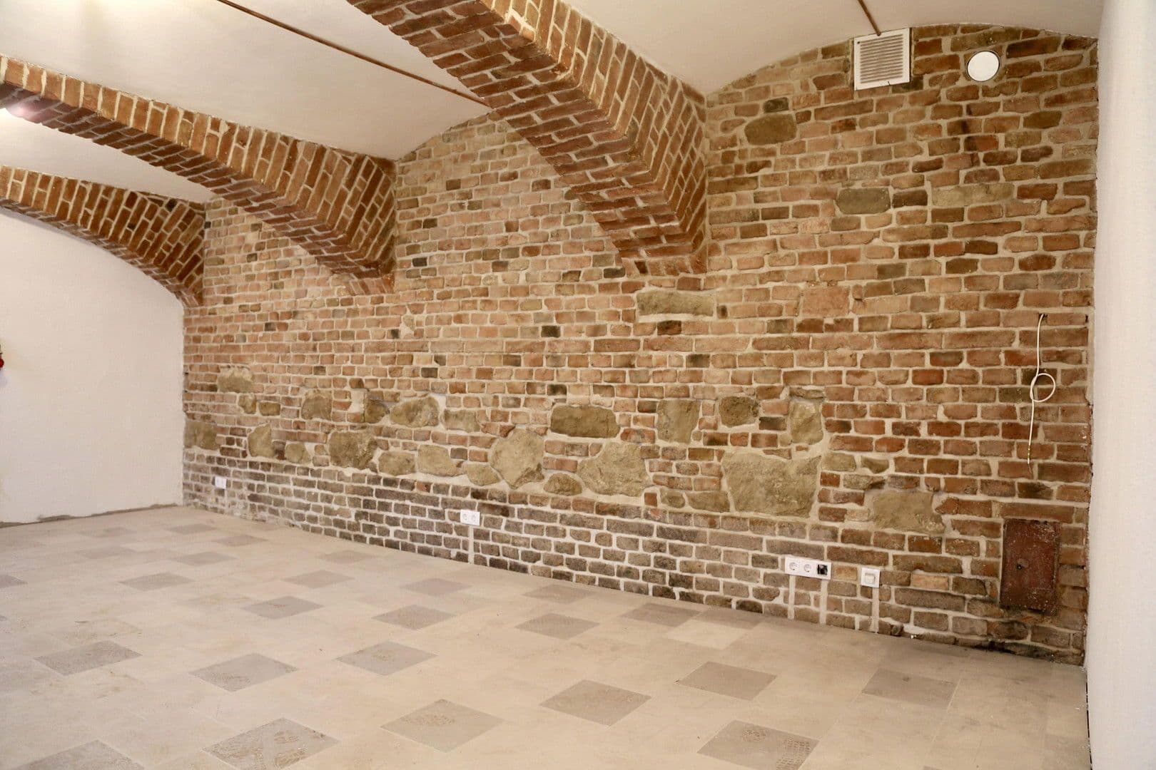 Predaj nebytového priestoru 150 m², Stöberplatz 10, Wien, Viedeň Predaj nebytového priestoru 150 m², Stöberplatz 10, Wien, Viedeň