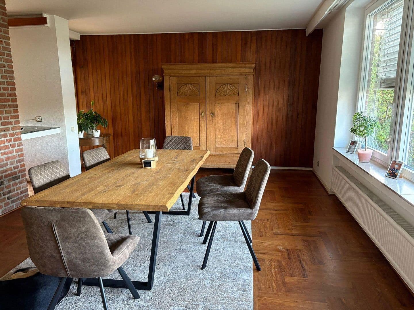 Predaj domu 235 m², pozemek 1.194 m², Obernkirchen, Dolné Sasko Predaj domu 235 m², pozemek 1.194 m², Obernkirchen, Dolné Sasko