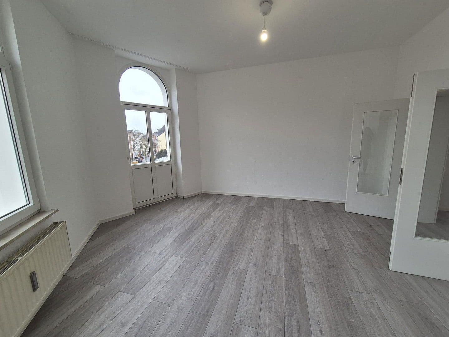 Prenájom bytu 2-izbový 75 m², Robensstraße XX, Aachen, Severné Porýnie - Westfálsko Prenájom bytu 2-izbový 75 m², Robensstraße XX, Aachen, Severné Porýnie - Westfálsko
