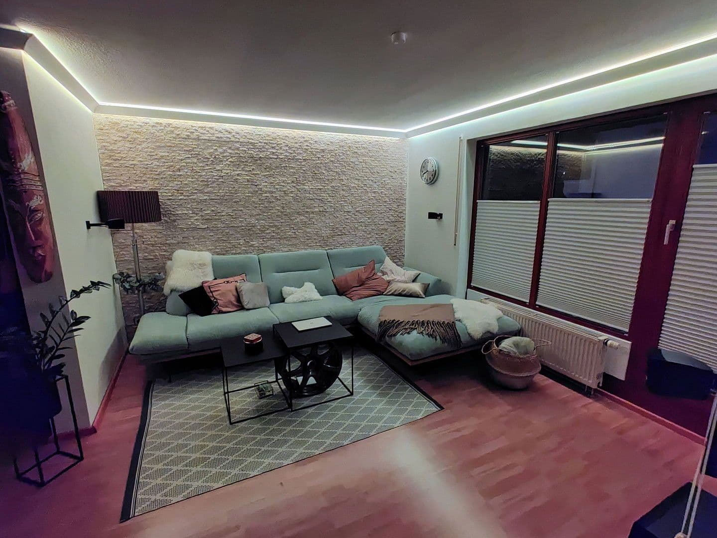 Prenájom bytu 3-izbový 80 m², Villingen-Schwenningen, Bádensko-Wurttembersko Prenájom bytu 3-izbový 80 m², Villingen-Schwenningen, Bádensko-Wurttembersko