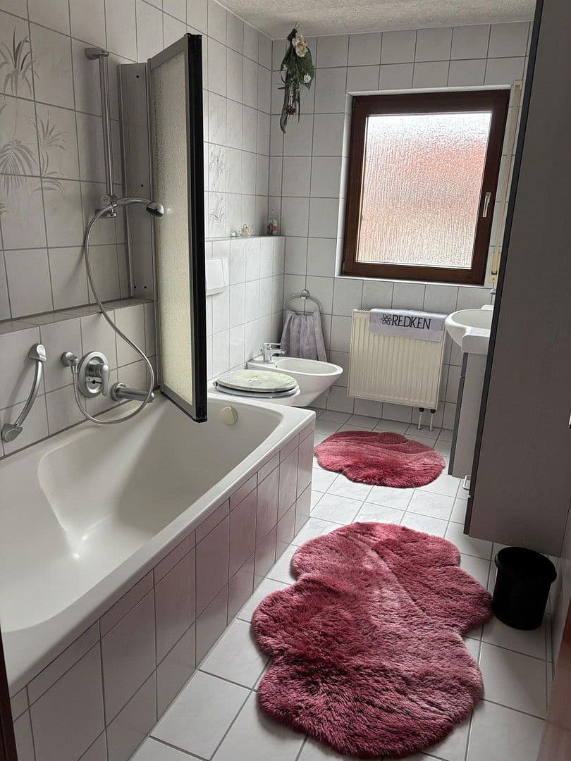 Predaj domu 190 m², pozemek 317 m², Böblingen, Bádensko-Wurttembersko Predaj domu 190 m², pozemek 317 m², Böblingen, Bádensko-Wurttembersko