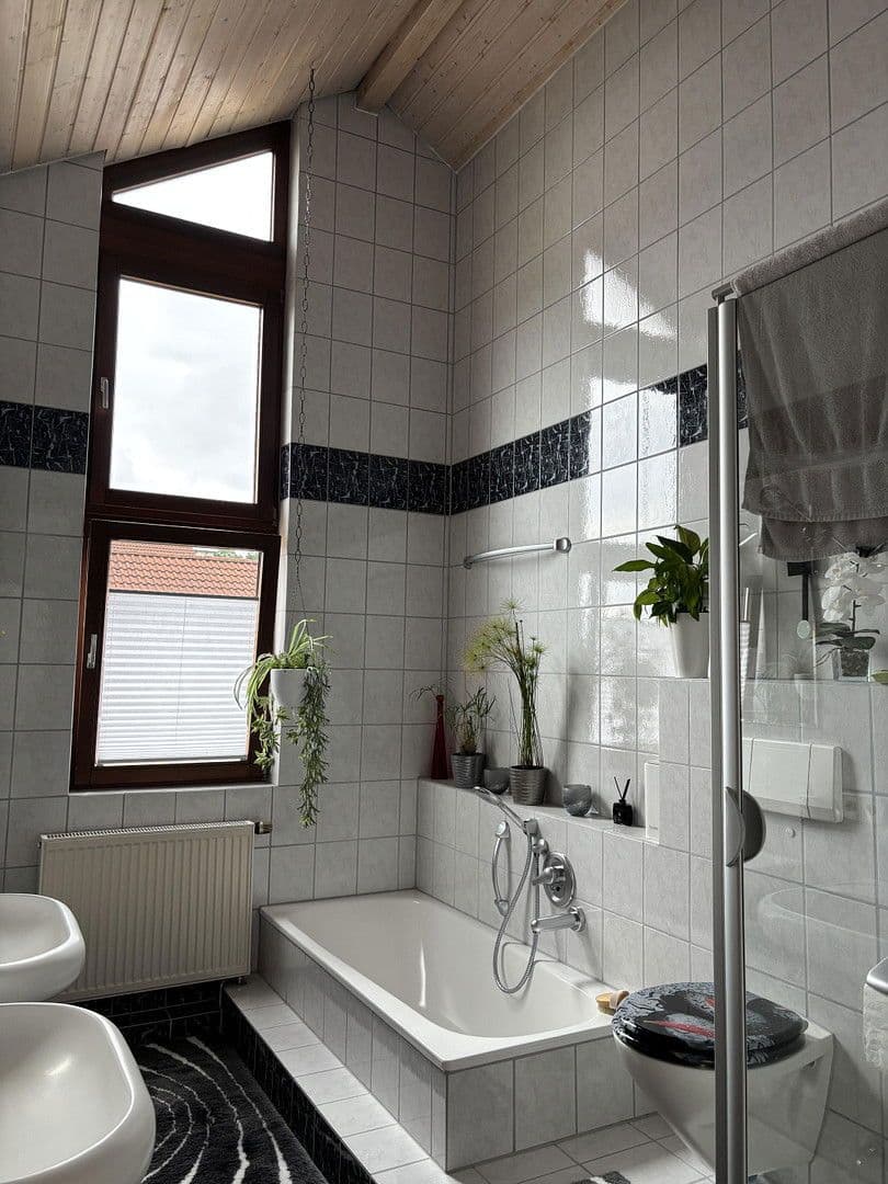 Predaj domu 190 m², pozemek 317 m², Böblingen, Bádensko-Wurttembersko Predaj domu 190 m², pozemek 317 m², Böblingen, Bádensko-Wurttembersko