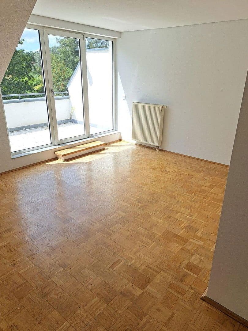 Prenájom bytu 2-izbový 59 m², Berlin, Berlín Prenájom bytu 2-izbový 59 m², Berlin, Berlín