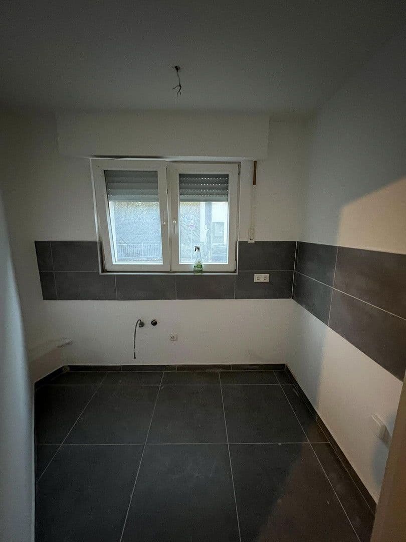Prenájom bytu 2-izbový 45 m², Am Brögel 4, Wupperetal, Severné Porýnie - Westfálsko Prenájom bytu 2-izbový 45 m², Am Brögel 4, Wupperetal, Severné Porýnie - Westfálsko