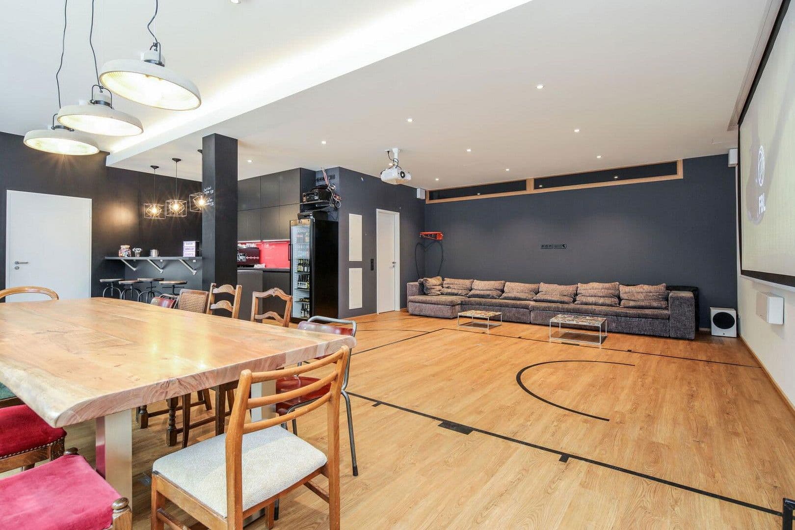 Prenájom kancelárie 75 m², Neuenburger Str. 19, Berlin, Berlín Prenájom kancelárie 75 m², Neuenburger Str. 19, Berlin, Berlín