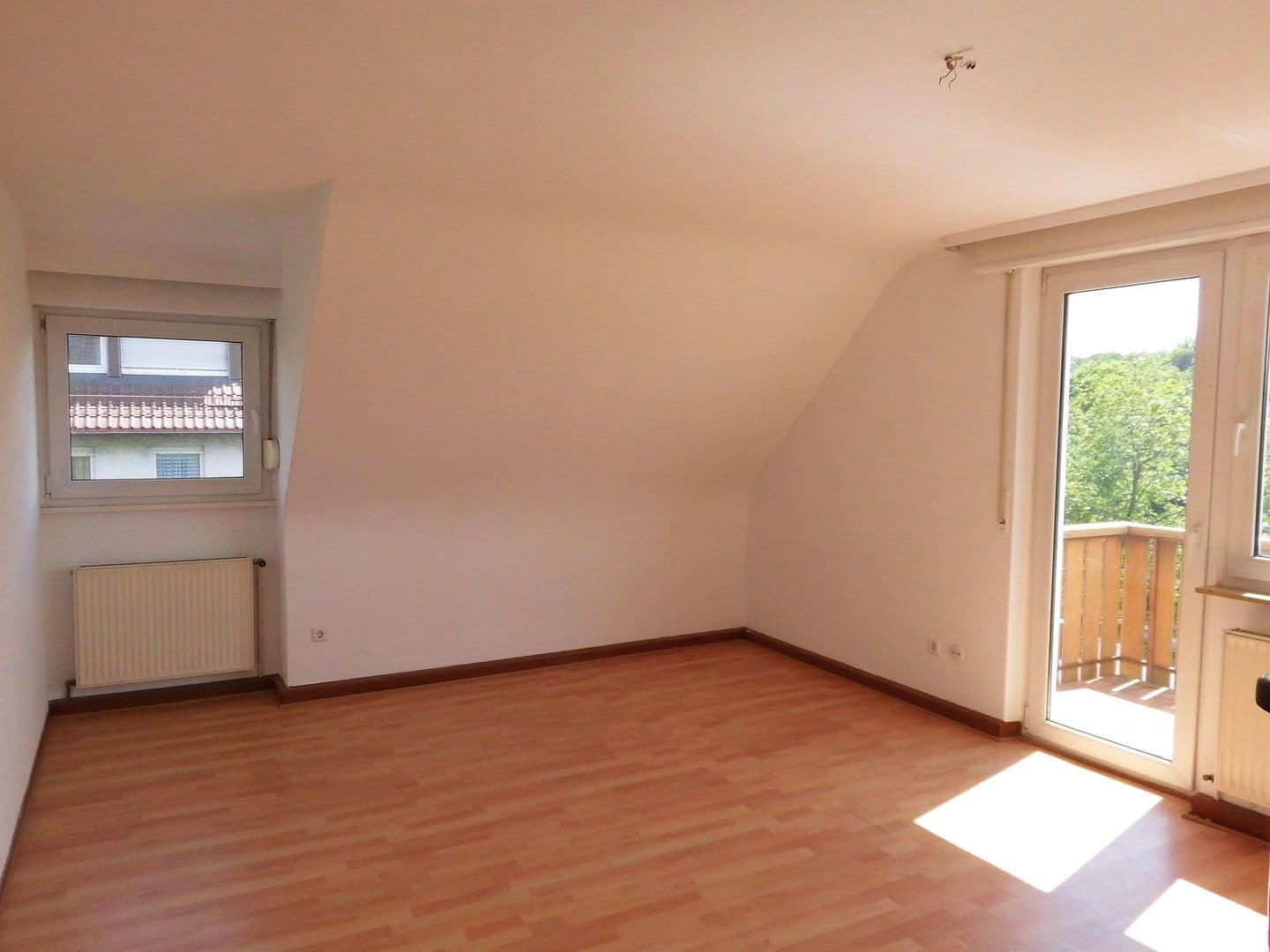Prenájom bytu 2-izbový 68 m², Marienburger Str. 2, Stuttgart, Bádensko-Wurttembersko Prenájom bytu 2-izbový 68 m², Marienburger Str. 2, Stuttgart, Bádensko-Wurttembersko
