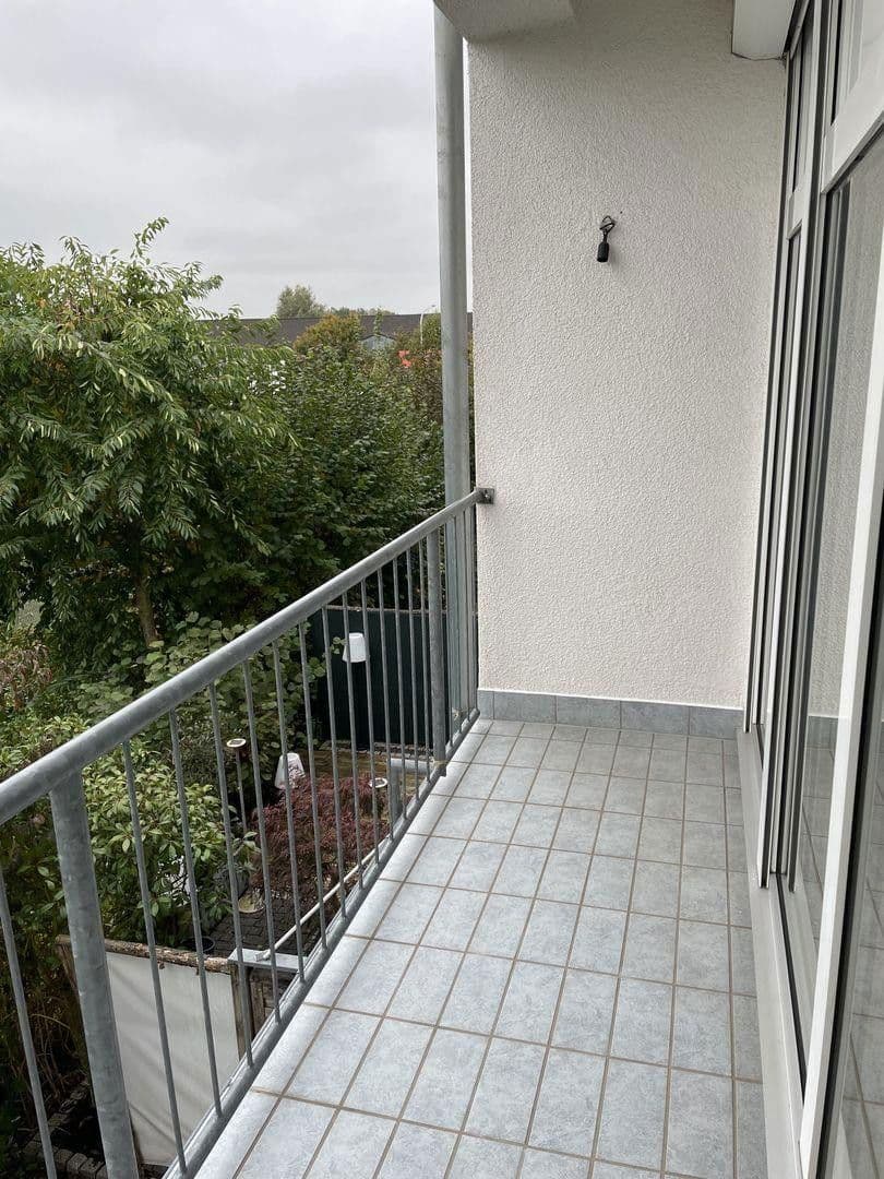 Predaj domu 160 m², pozemek 300 m², Groß-Zimmern, Hesensko Predaj domu 160 m², pozemek 300 m², Groß-Zimmern, Hesensko