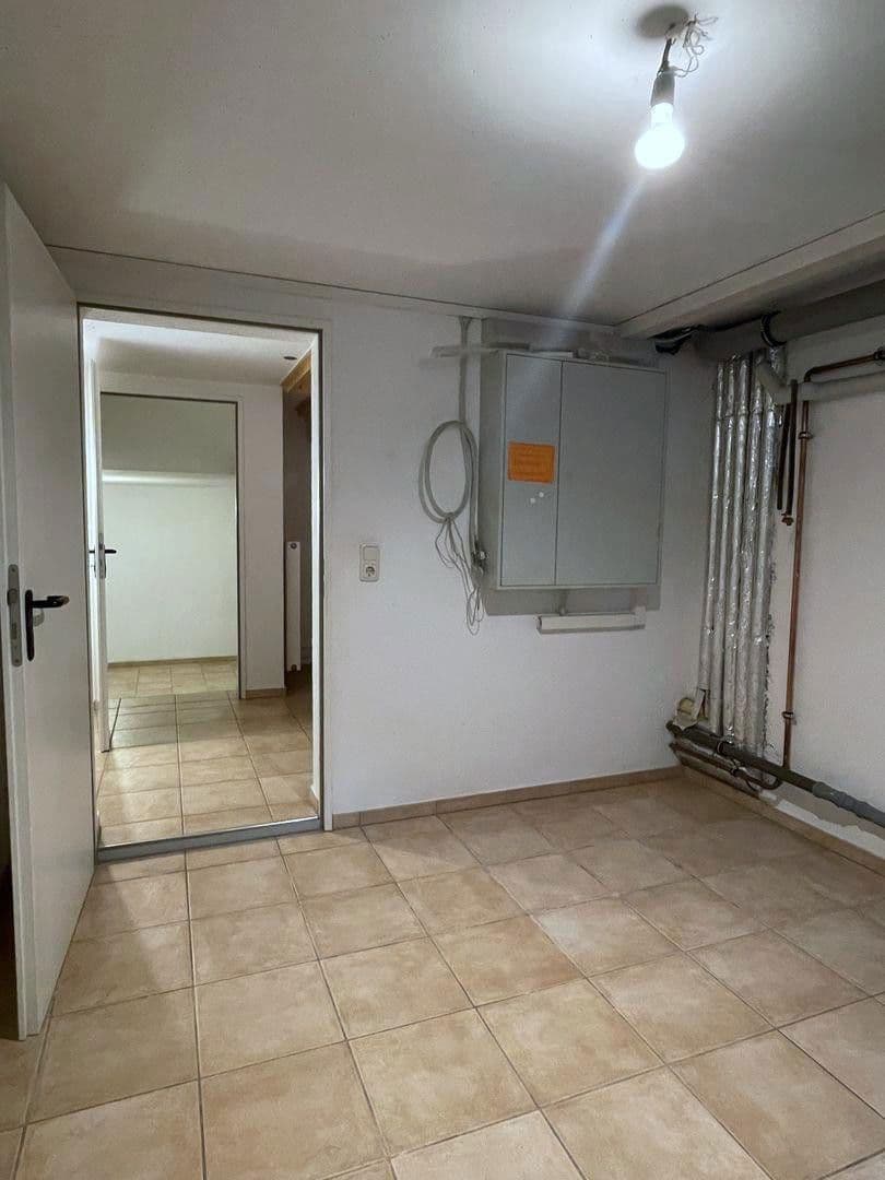 Predaj domu 160 m², pozemek 300 m², Groß-Zimmern, Hesensko Predaj domu 160 m², pozemek 300 m², Groß-Zimmern, Hesensko