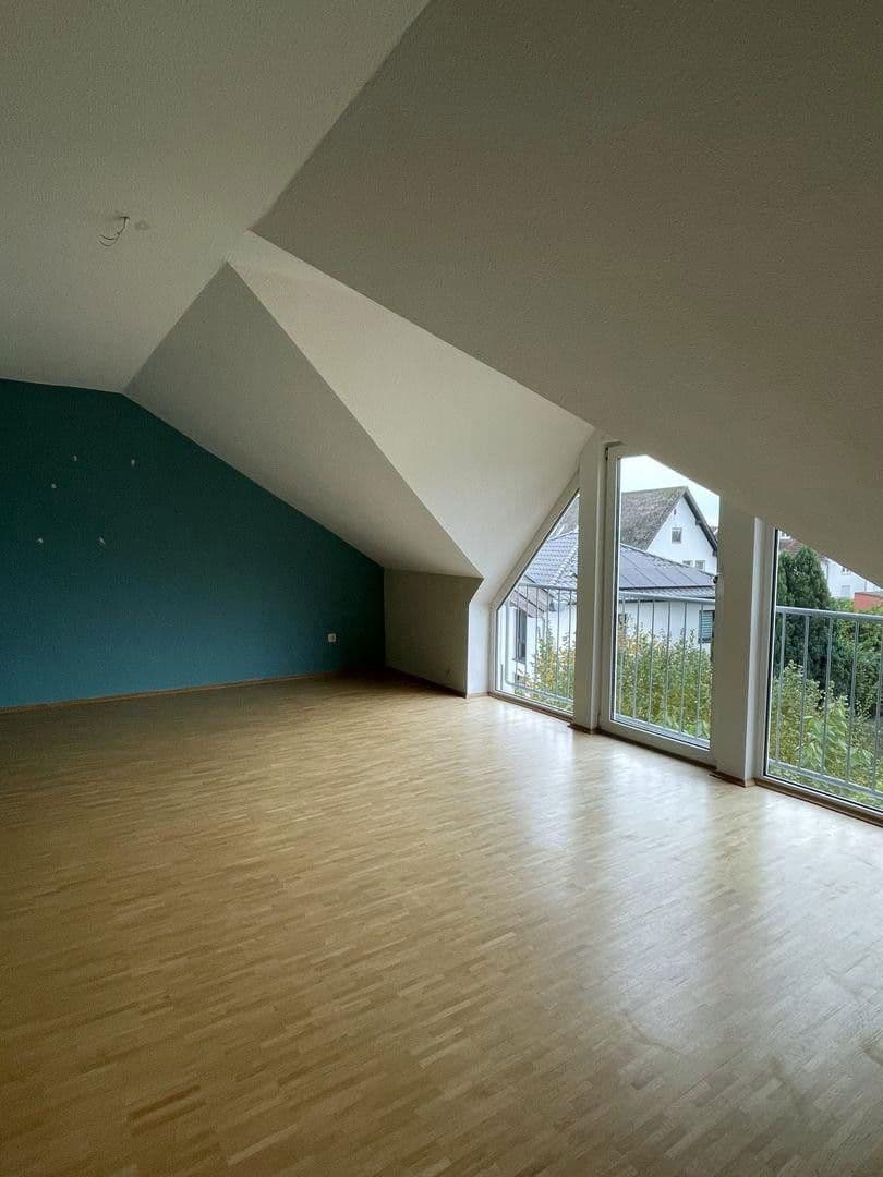 Predaj domu 160 m², pozemek 300 m², Groß-Zimmern, Hesensko Predaj domu 160 m², pozemek 300 m², Groß-Zimmern, Hesensko