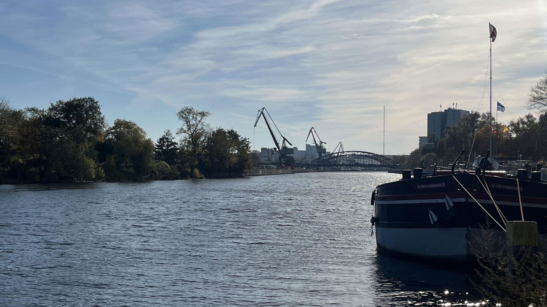 Predaj domu 1.230 m², pozemek 440 m², Berlin, Berlín Predaj domu 1.230 m², pozemek 440 m², Berlin, Berlín