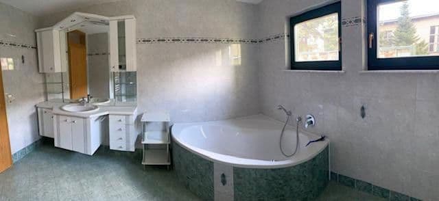 Prenájom bytu 2-izbový 96 m², Kalkreuther Str. 12, Radeburg, Sasko Prenájom bytu 2-izbový 96 m², Kalkreuther Str. 12, Radeburg, Sasko