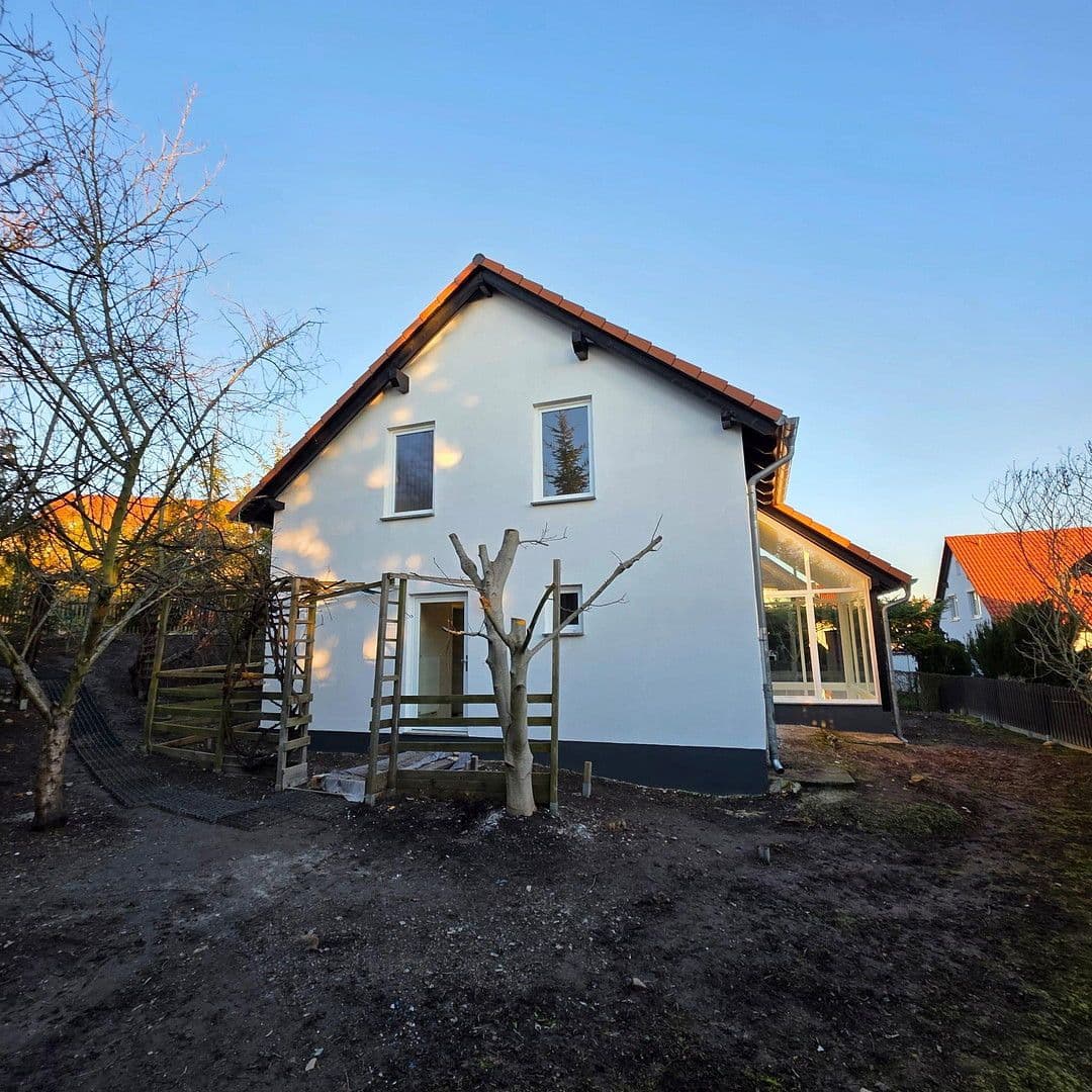 Predaj domu 121 m², pozemek 554 m², Deumener Weg 1, Hohenmölsen, Sasko-Anhaltsko Predaj domu 121 m², pozemek 554 m², Deumener Weg 1, Hohenmölsen, Sasko-Anhaltsko