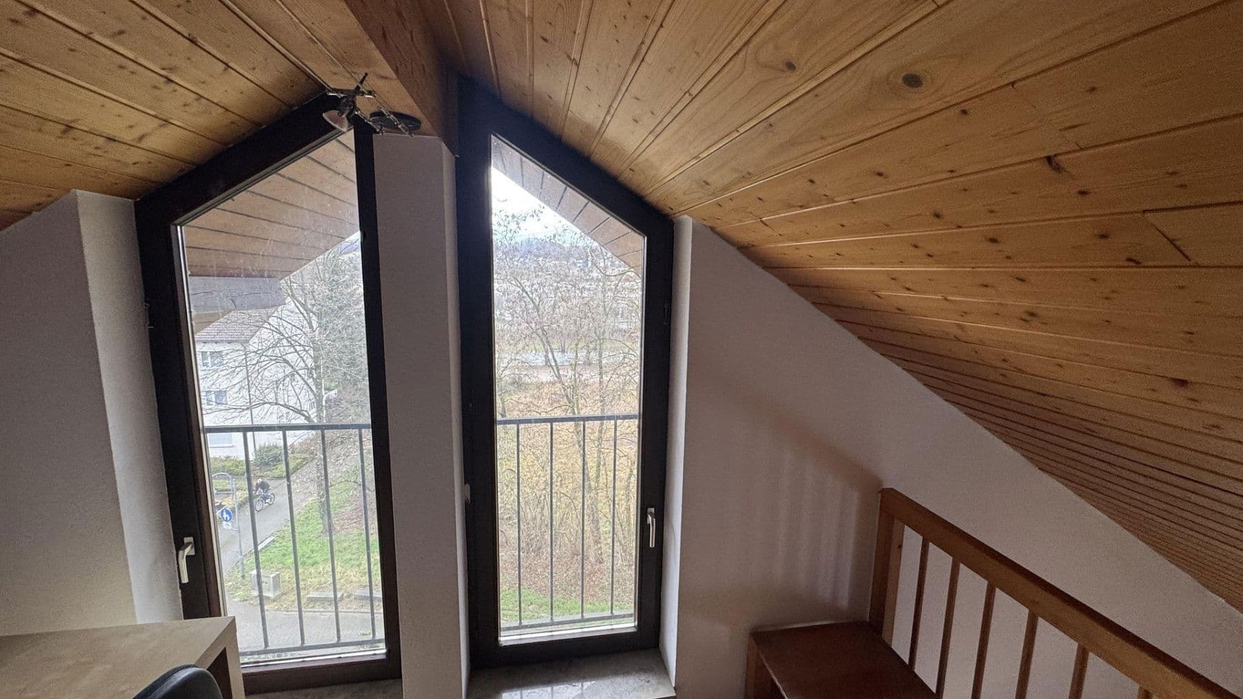 Prenájom bytu 2-izbový 80 m², Lörrach, Bádensko-Wurttembersko Prenájom bytu 2-izbový 80 m², Lörrach, Bádensko-Wurttembersko