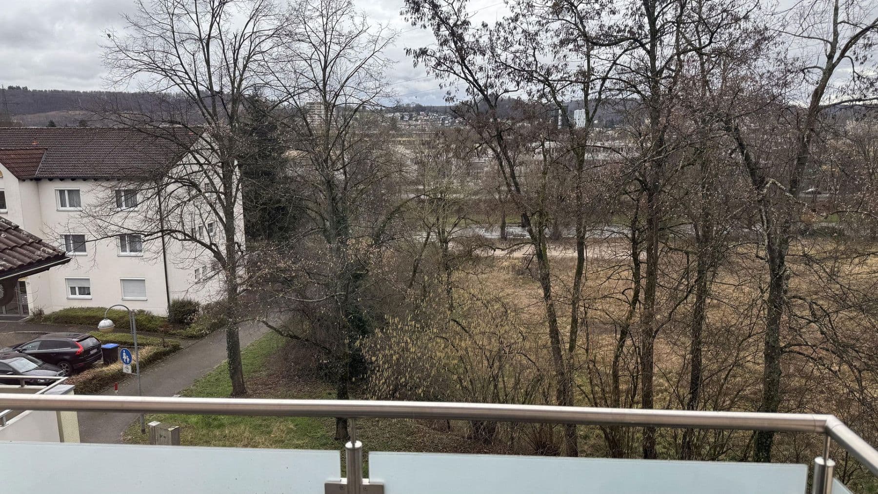 Prenájom bytu 2-izbový 80 m², Lörrach, Bádensko-Wurttembersko Prenájom bytu 2-izbový 80 m², Lörrach, Bádensko-Wurttembersko