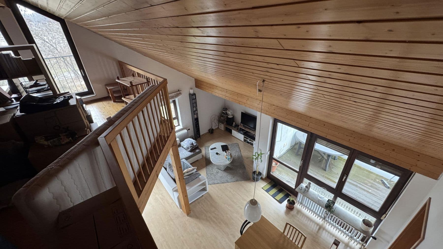 Prenájom bytu 2-izbový 80 m², Lörrach, Bádensko-Wurttembersko Prenájom bytu 2-izbový 80 m², Lörrach, Bádensko-Wurttembersko