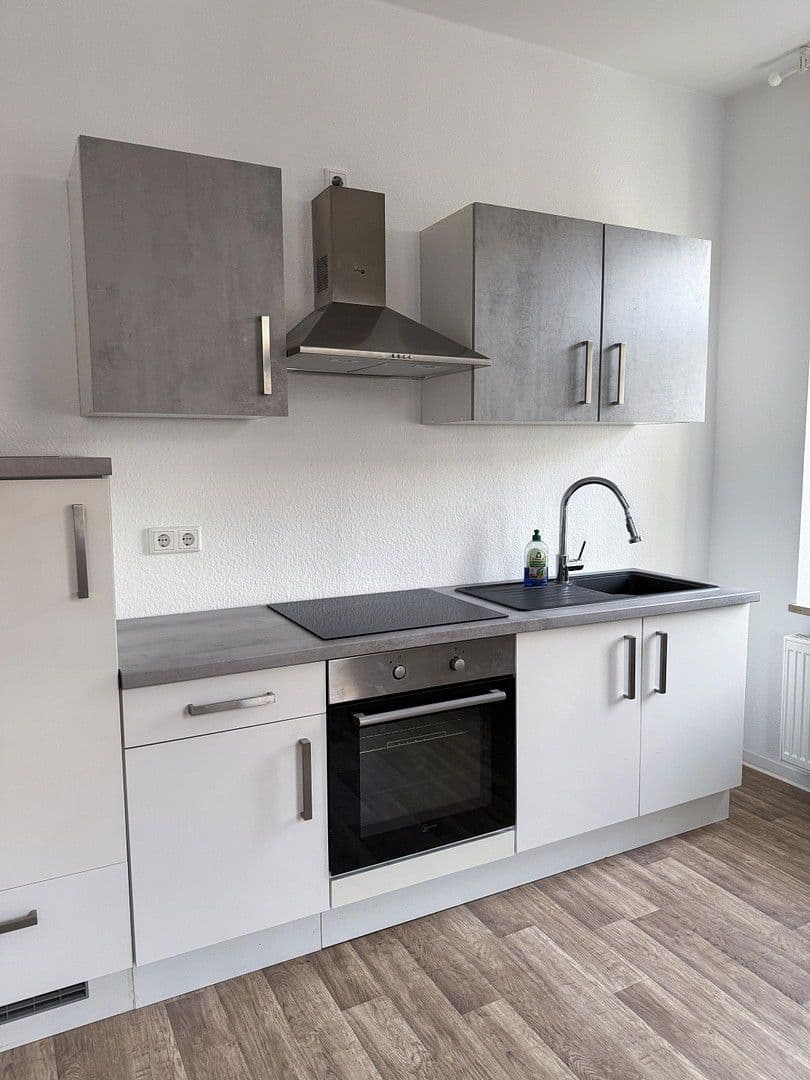 Prenájom bytu 2-izbový 47 m², Brehmestraße 1, Leipzig, Sasko Prenájom bytu 2-izbový 47 m², Brehmestraße 1, Leipzig, Sasko