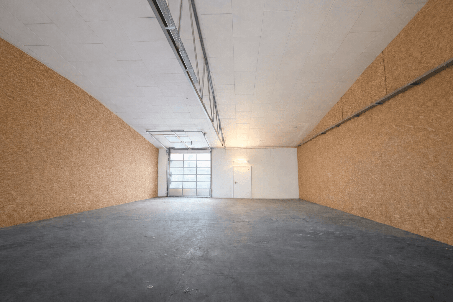 Prenájom nebytového priestoru 540 m², Talstraße 2b, Raubach, Porýnie-Falcko Prenájom nebytového priestoru 540 m², Talstraße 2b, Raubach, Porýnie-Falcko