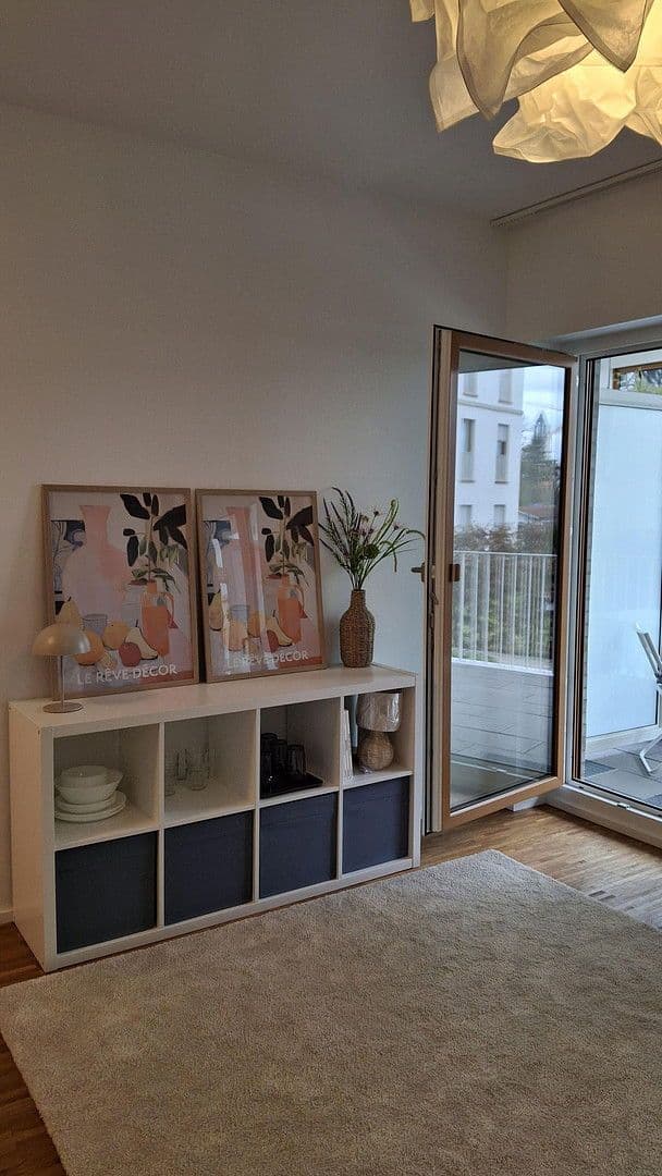 Prenájom bytu 2-izbový 67 m², Ludwig-Landmann-Straße 381, Frankfurt am Main, Hesensko Prenájom bytu 2-izbový 67 m², Ludwig-Landmann-Straße 381, Frankfurt am Main, Hesensko