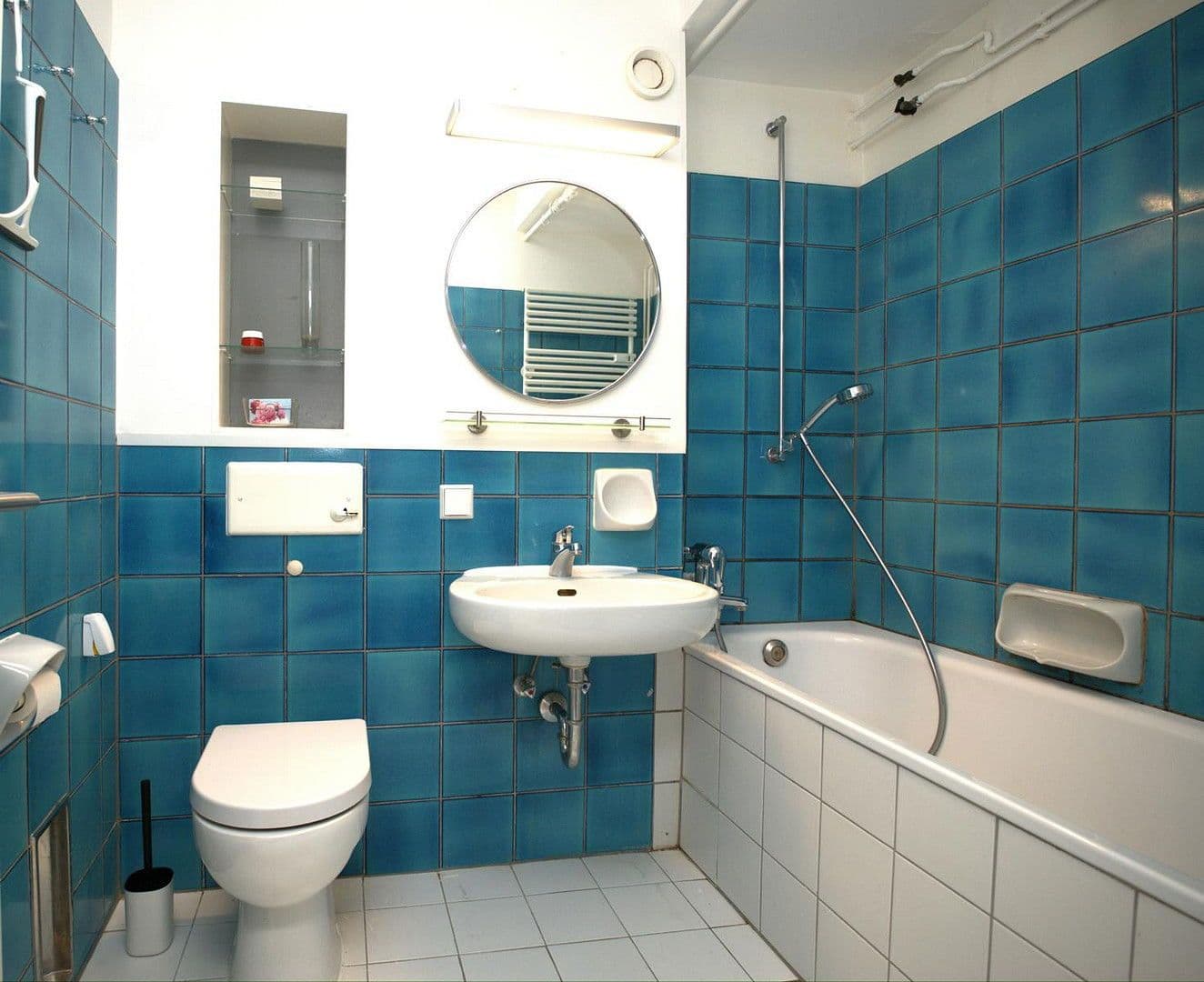 Prenájom bytu 1-izbový 42 m², Düsseldorfer Str. 49, Köln, Severné Porýnie - Westfálsko Prenájom bytu 1-izbový 42 m², Düsseldorfer Str. 49, Köln, Severné Porýnie - Westfálsko