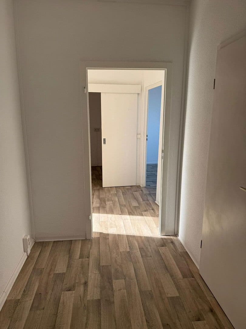 Prenájom bytu 5-izbový 118 m², Otto Worms Straße, Gera, Durínsko Prenájom bytu 5-izbový 118 m², Otto Worms Straße, Gera, Durínsko