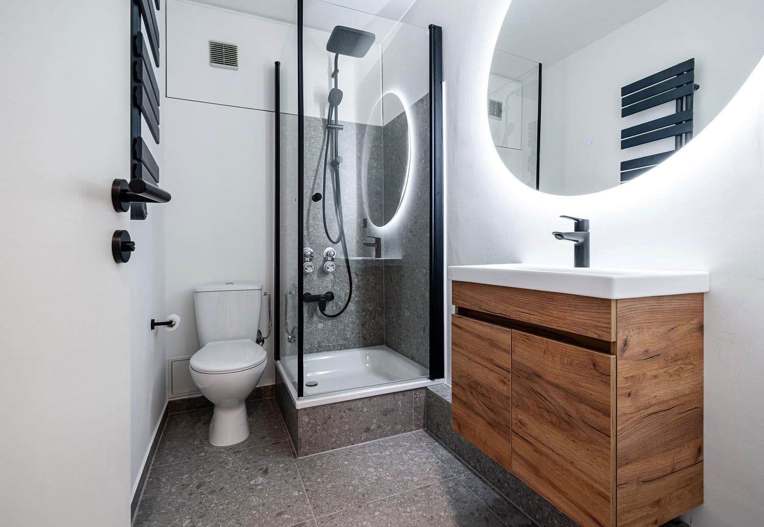 Predaj bytu 1-izbový 37 m², München, Bavorsko Predaj bytu 1-izbový 37 m², München, Bavorsko