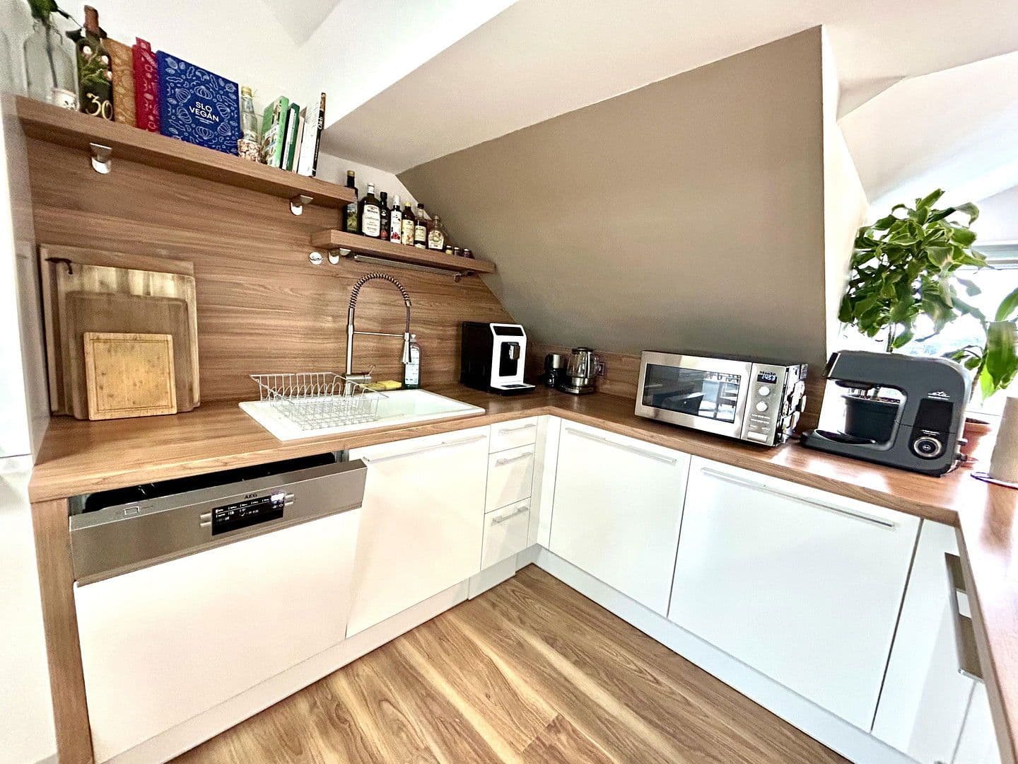 Predaj bytu 3-izbový 111 m², Wienerstrasse 13, Maria Ellend, Dolné Rakúsko Predaj bytu 3-izbový 111 m², Wienerstrasse 13, Maria Ellend, Dolné Rakúsko